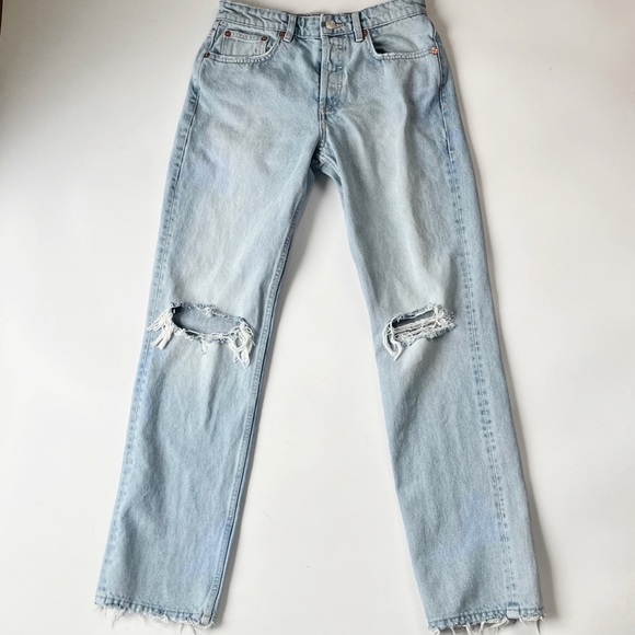 Zara Denim - Zara 100% Cotton Straight Leg Jeans Light Wash Raw Hem Size 6